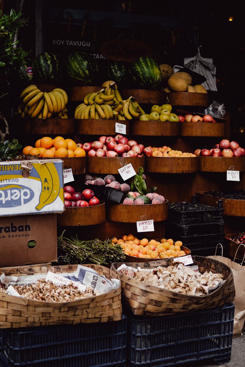 Seasonal organic fruits